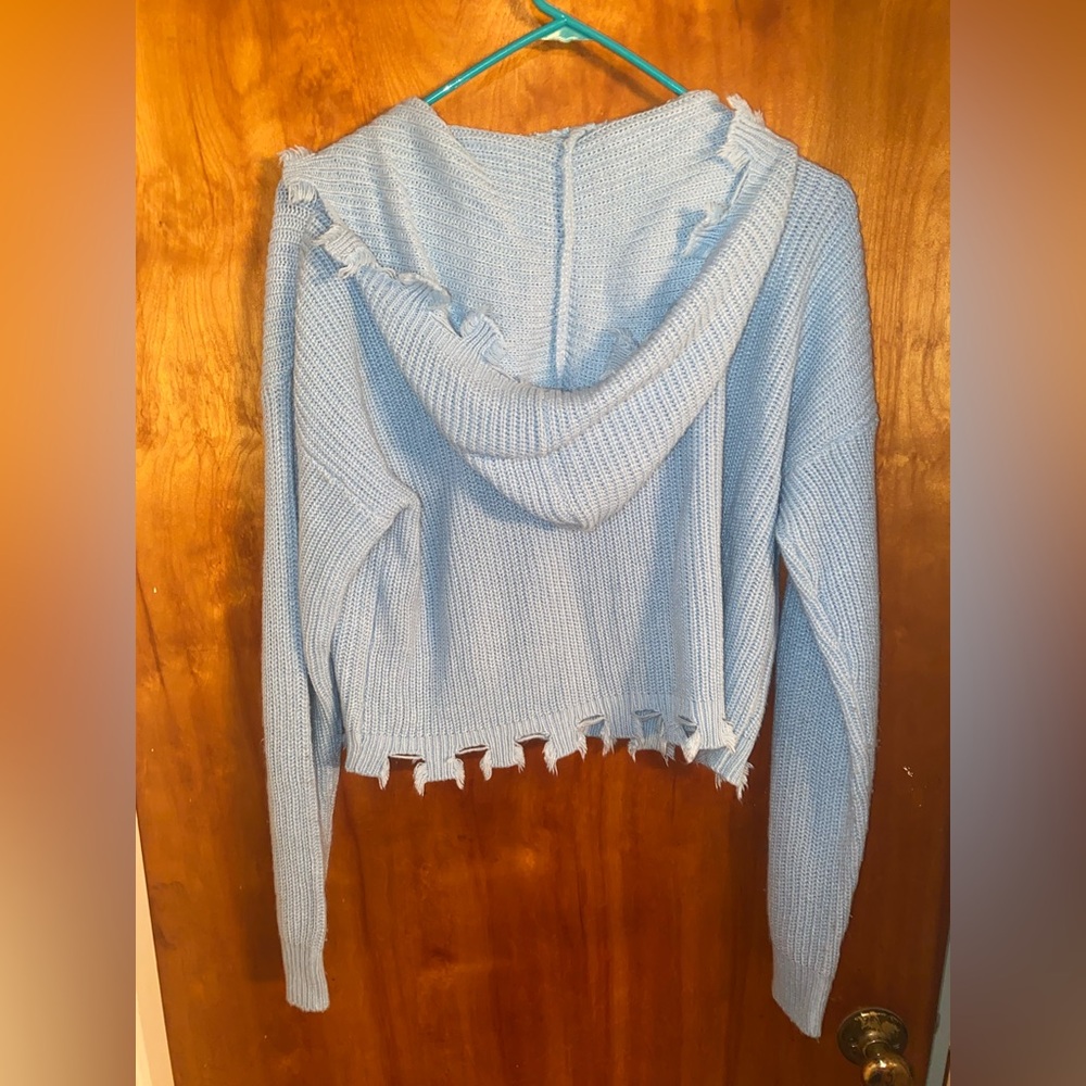 TRENDY THREADS WOMANS cropped, light blue ribbed knit cardigan SZ XL - Picture 4 of 4